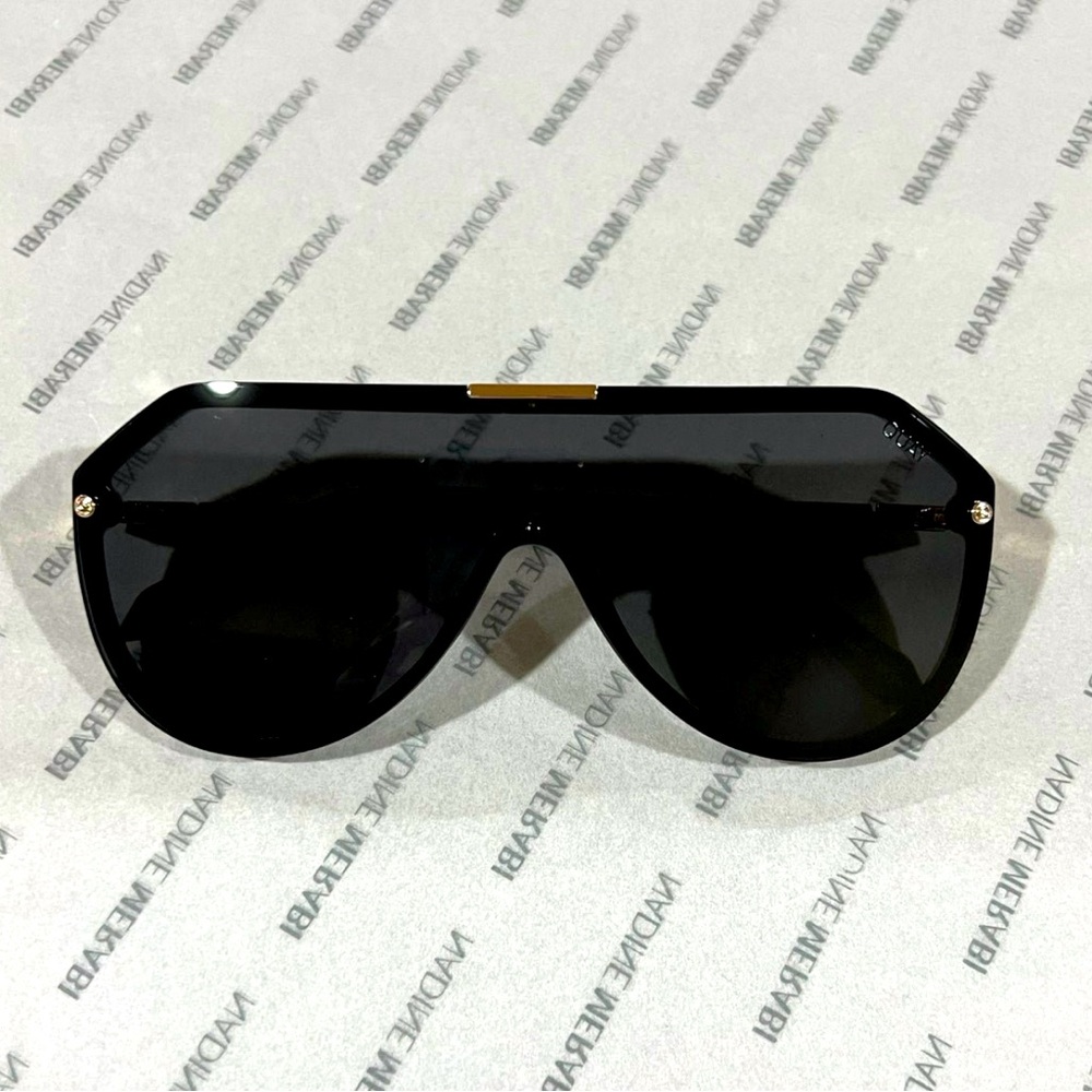 NWT Quay Australia SHOW BIZ Black/Black